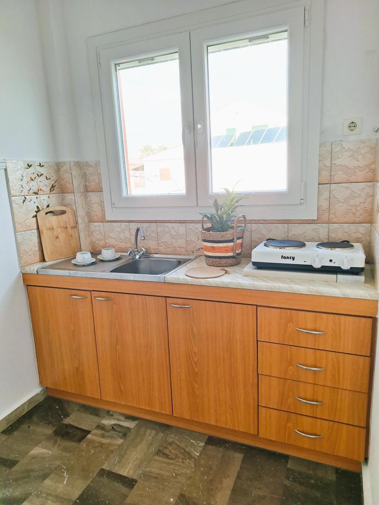 Cavos Sunrise Beach Apartments Kavos Exterior photo